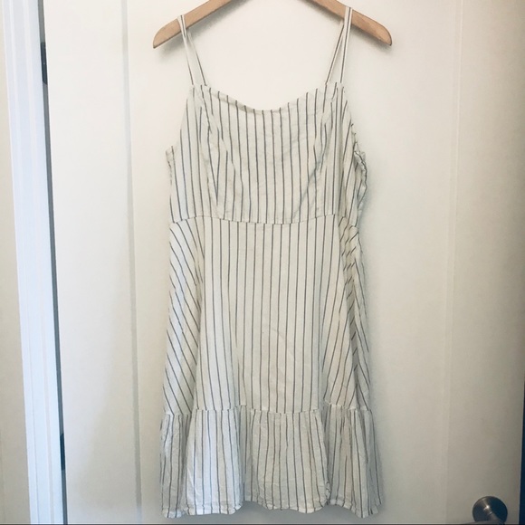 Old Navy stripped dress - Picture 2 of 2
